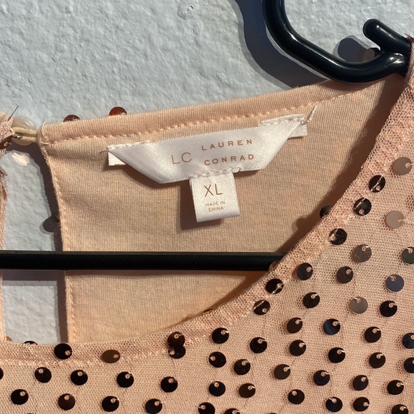 🆕 WT Sequence Pink LC Lauren Conrad top XL - Picture 10 of 14